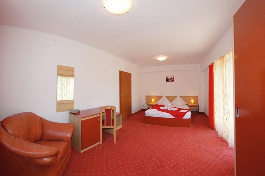 Hotel International Baile Herculane Băile Herculane Quarto foto